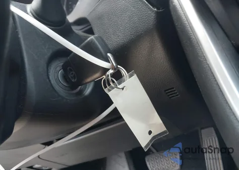 2019 Toyota Rav4 Le from USA, damaged, VIN 2T3H1RFV8KW007008